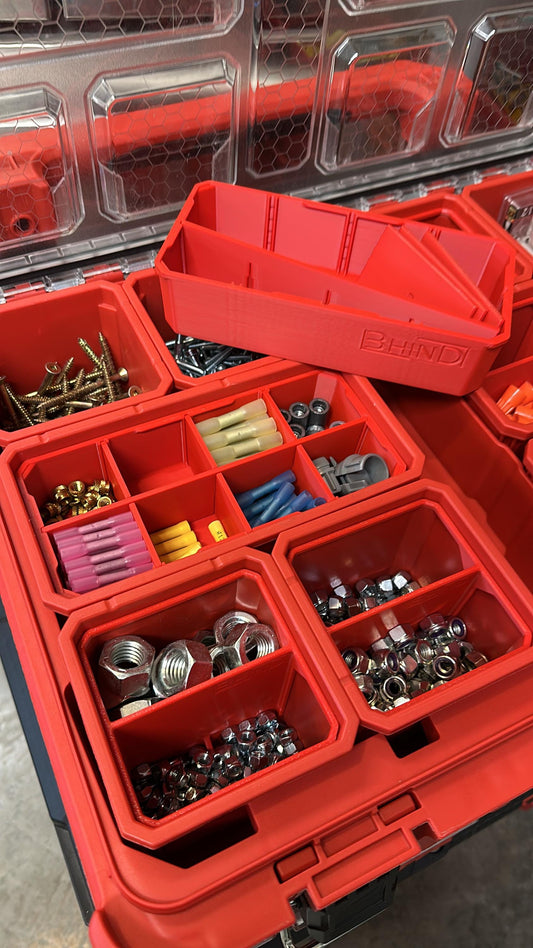 Milwaukee PACKOUT large organizer with BHIND divider kit