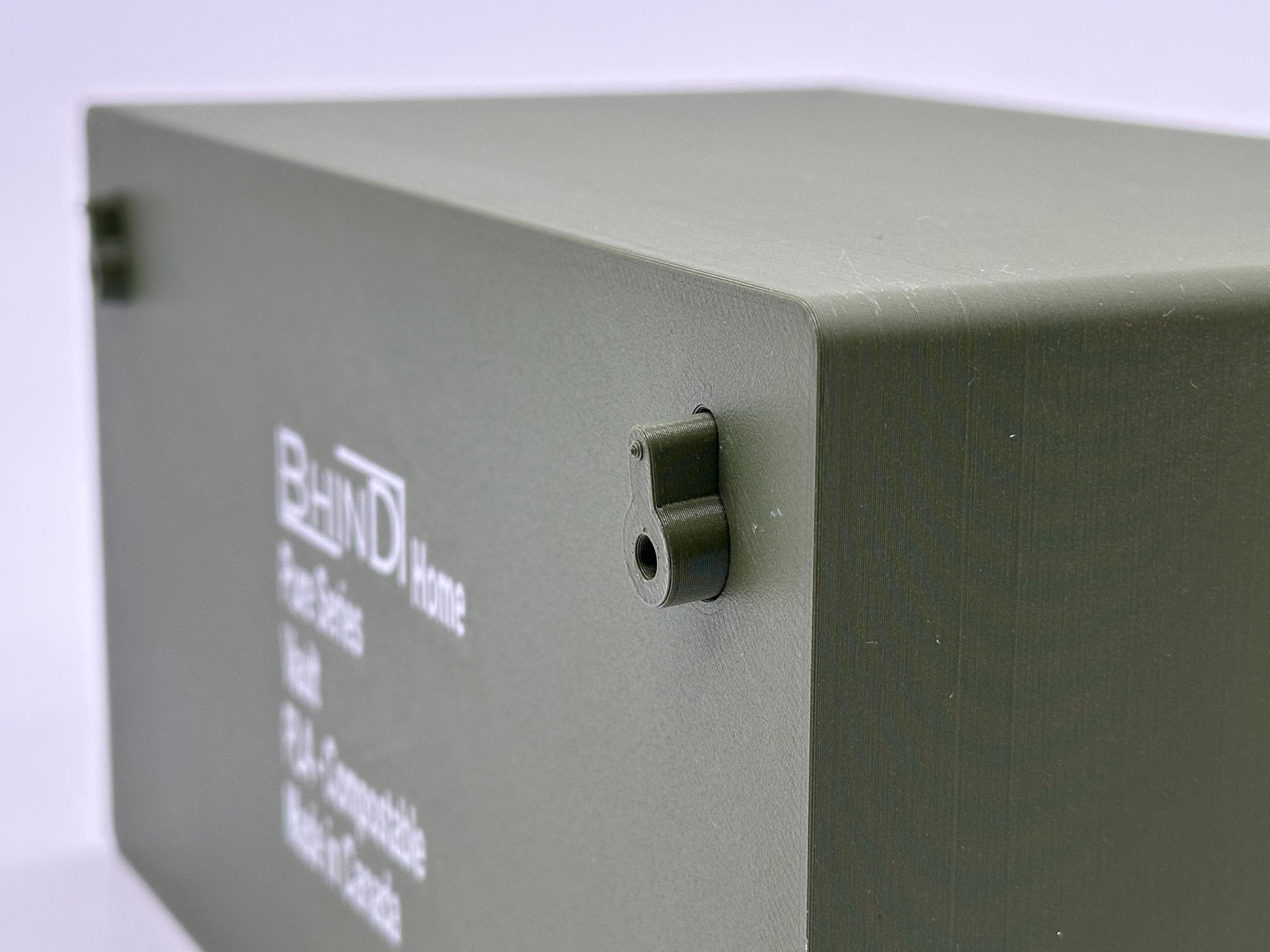 BHIND Vault integrated keyhole mounting slots